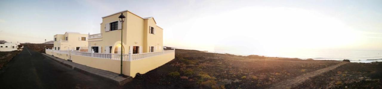 Oceanfront Escape, Alojamiento Verde Mar ลา ซานตา ภายนอก รูปภาพ